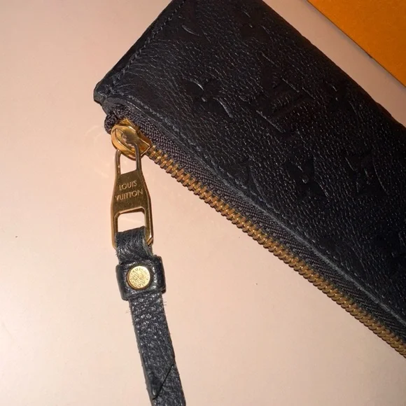 Louis Vuitton Black Empreinte Key & Card Holder - Picture 6 of 11